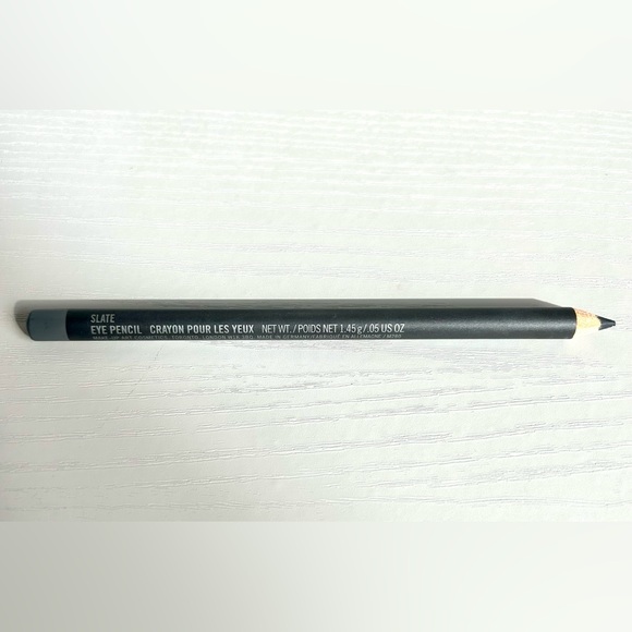 MAC Eye Liner *NWOT* - Picture 3 of 4